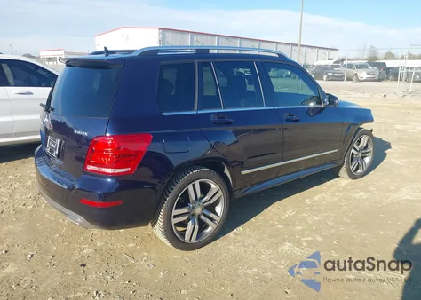 2015 Mercedes-Benz Glk 350 4Matic z USA, uszkodzony, nr VIN WDCGG8JBXFG433683